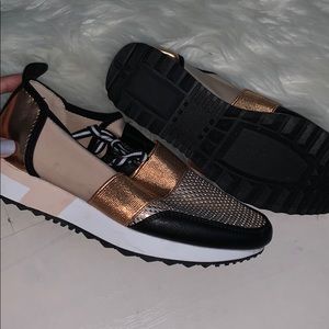 Steve Madden tennis shoes